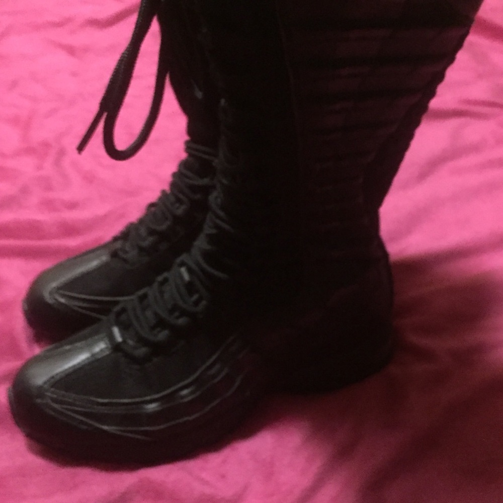 Nike Womens Air Max 95 – Zen Venti Boots